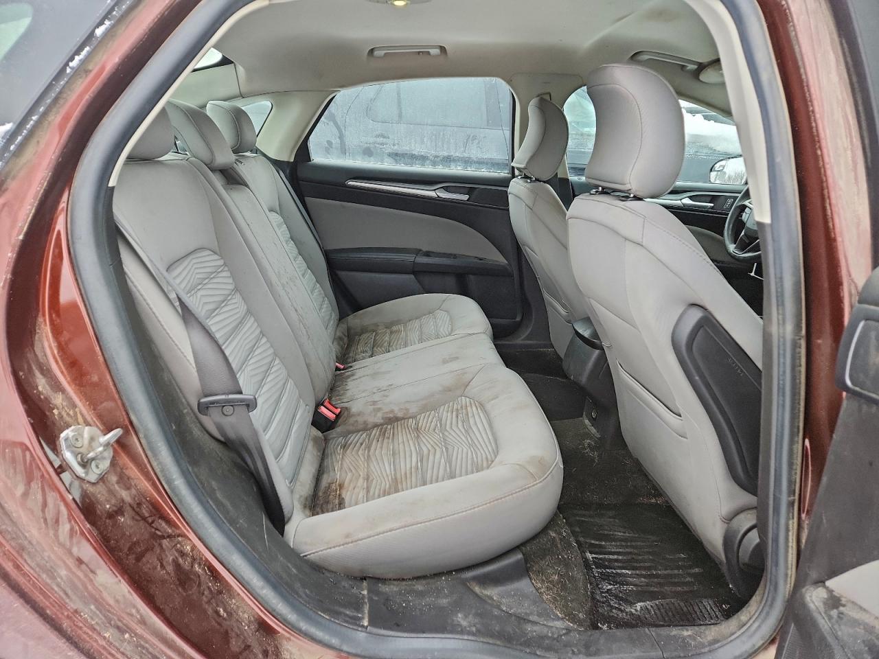 2016 FORD FUSION S photo 10