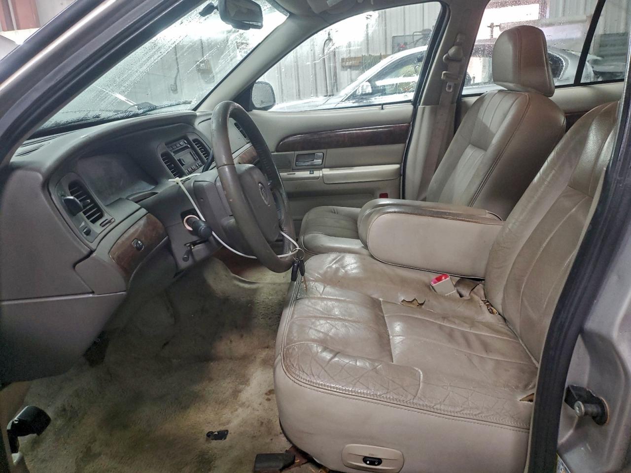 2009 MERCURY GRAND MARQUIS LS photo 13