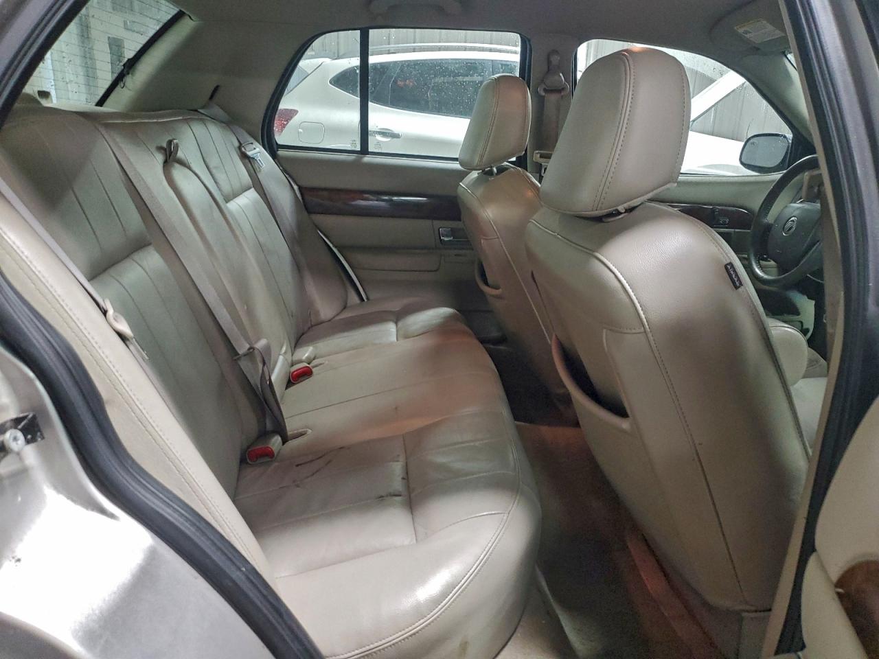 2009 MERCURY GRAND MARQUIS LS photo 19