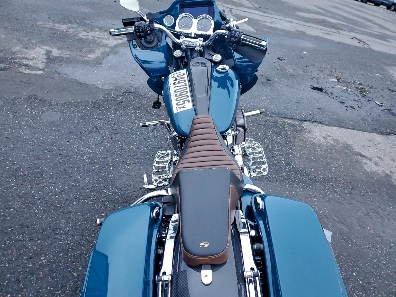 2021 HARLEY-DAVIDSON FLTRXS photo 11