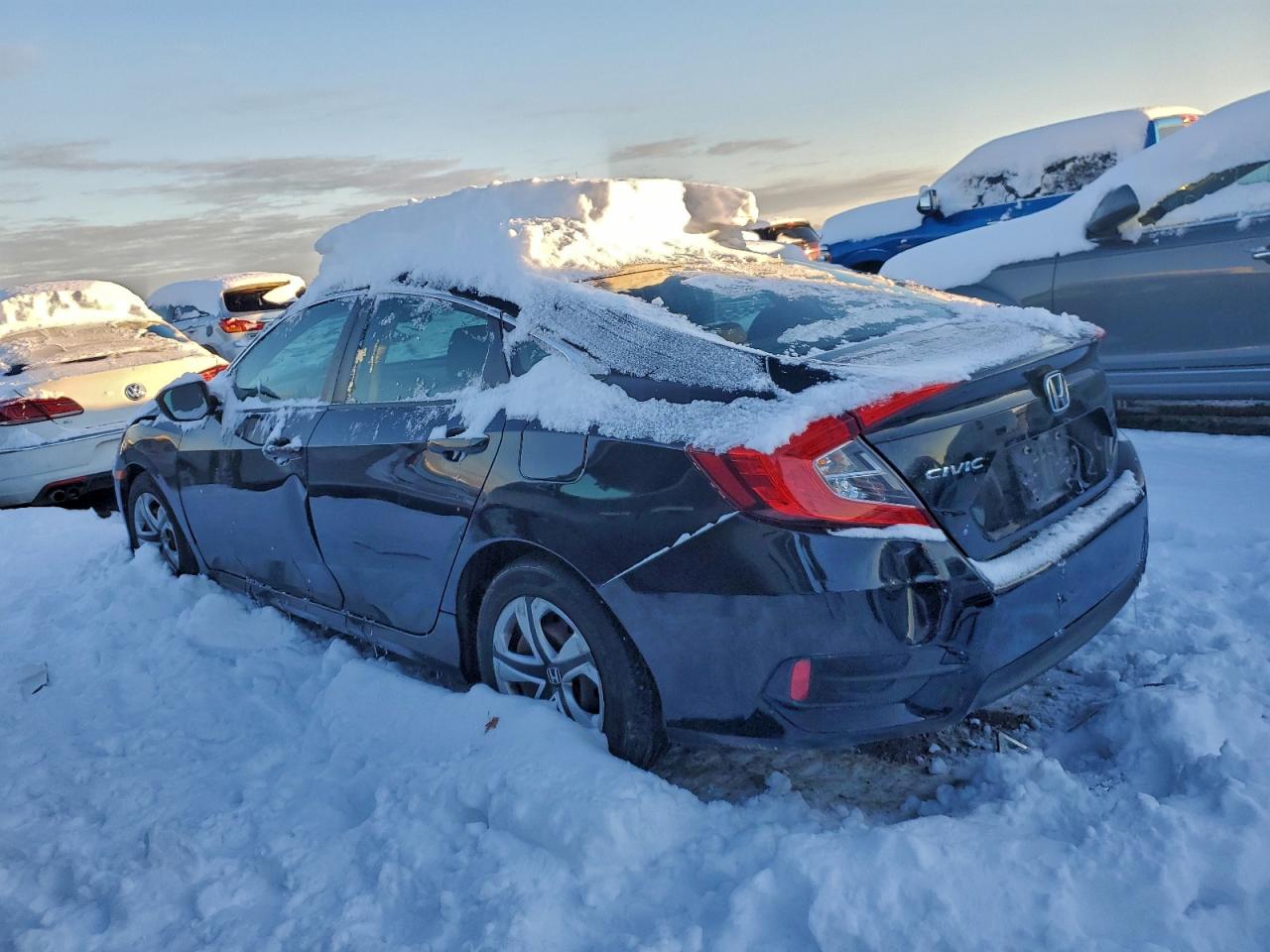 2016 HONDA CIVIC LX photo 2