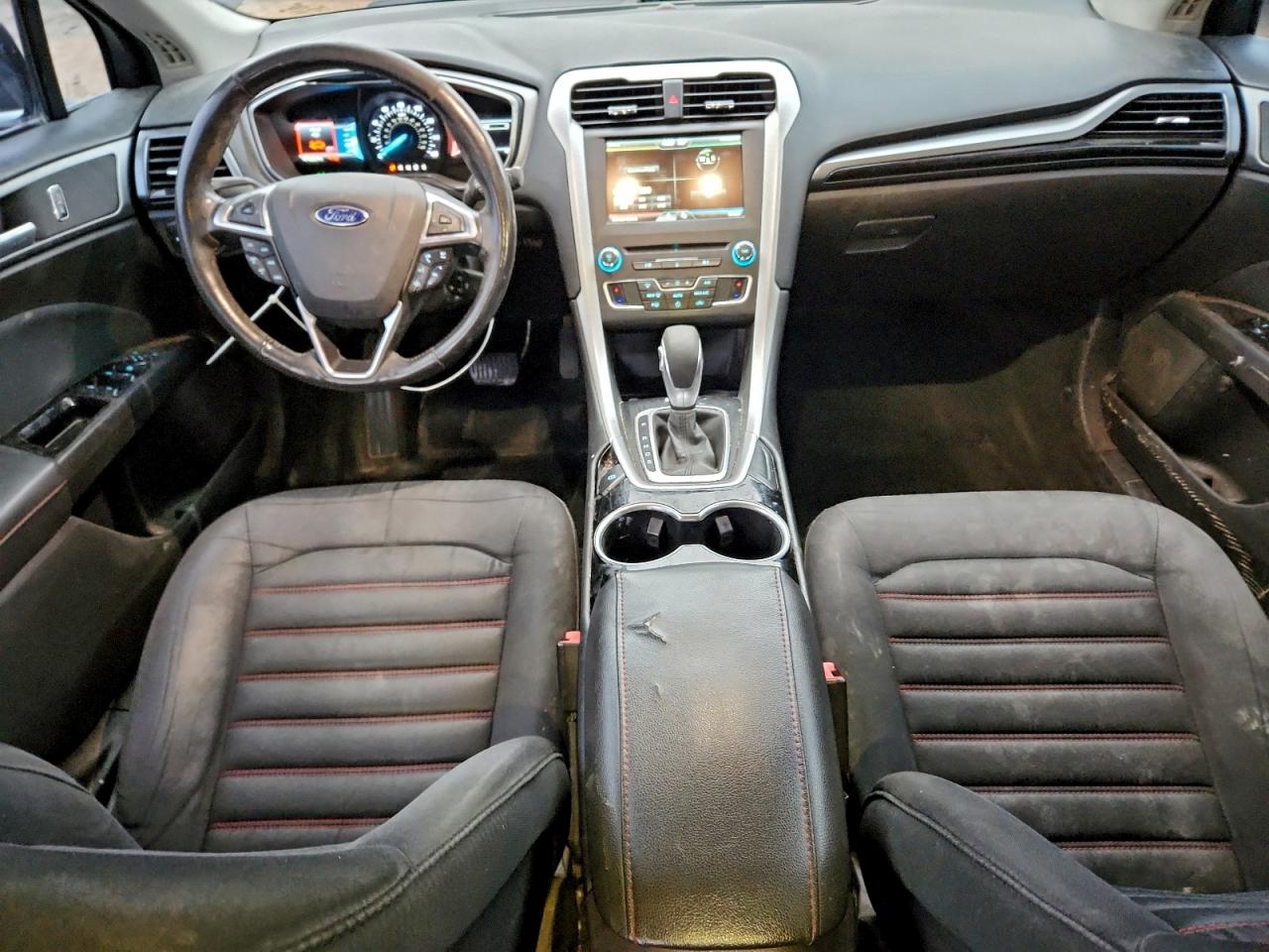 2016 FORD FUSION SE photo 8