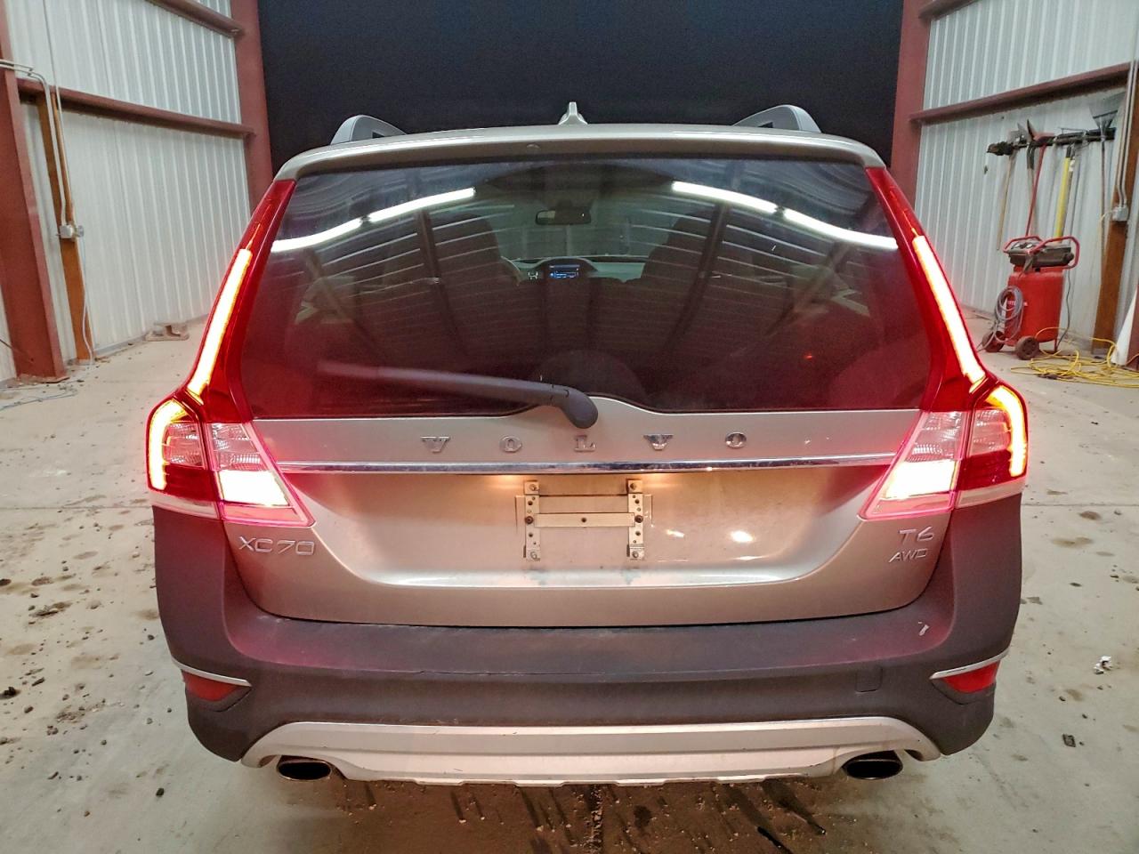 2014 VOLVO XC70 T6 photo 11