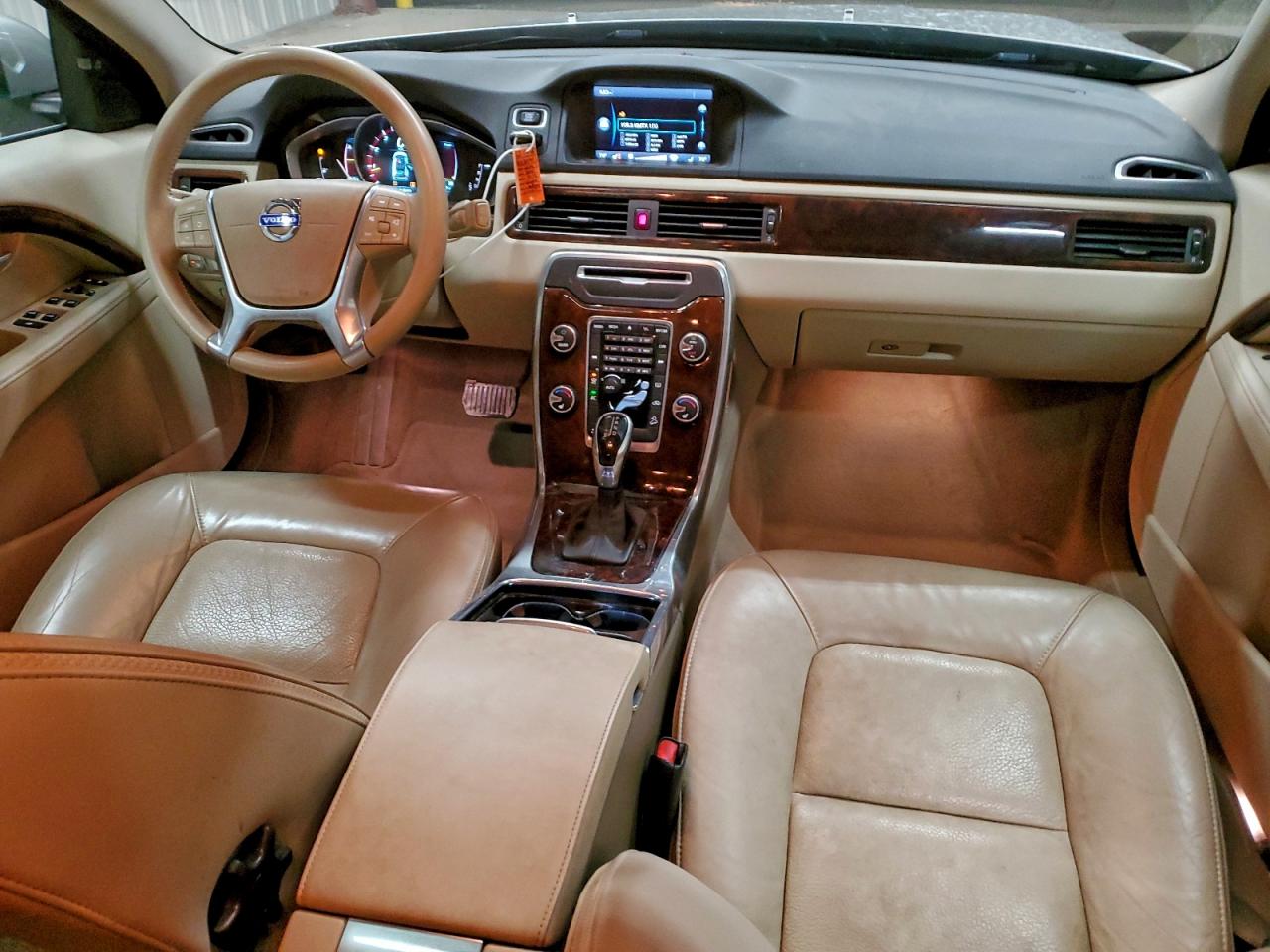 2014 VOLVO XC70 T6 photo 15