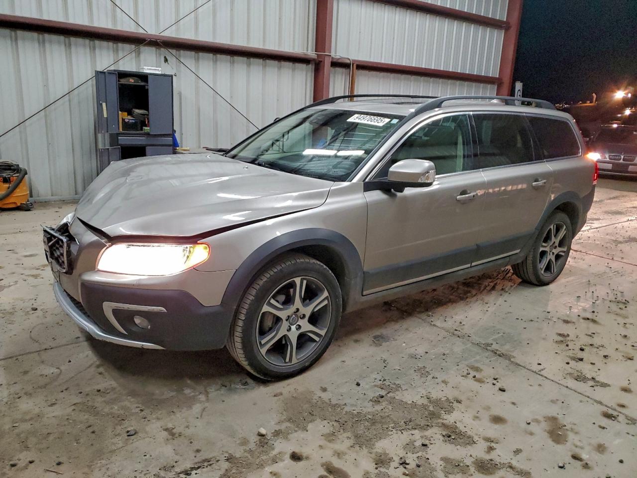 2014 VOLVO XC70