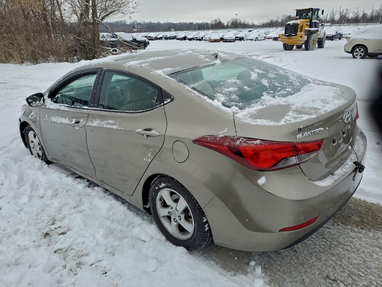 2015 HYUNDAI ELANTRA photo 2