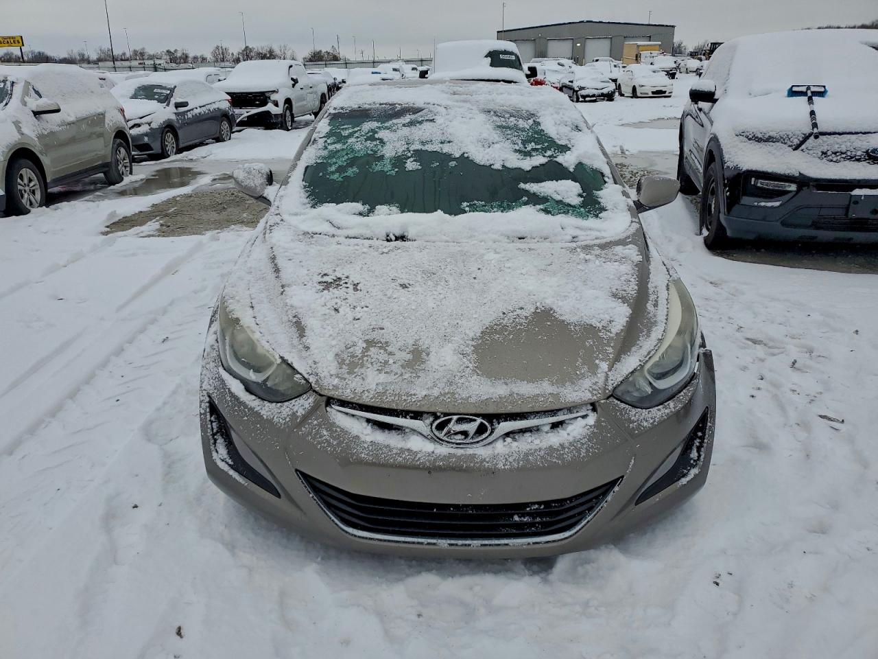 2015 HYUNDAI ELANTRA photo 5