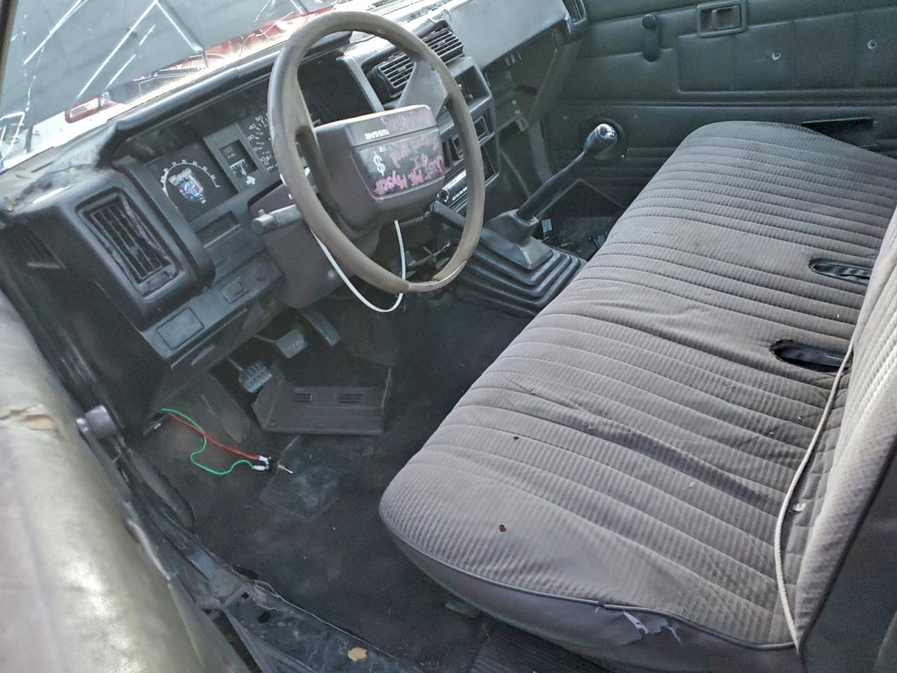 1992 NISSAN TRUCK SHORT WHEELBASE photo 15