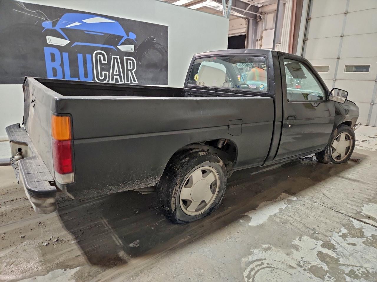 1992 NISSAN TRUCK SHORT WHEELBASE photo 5