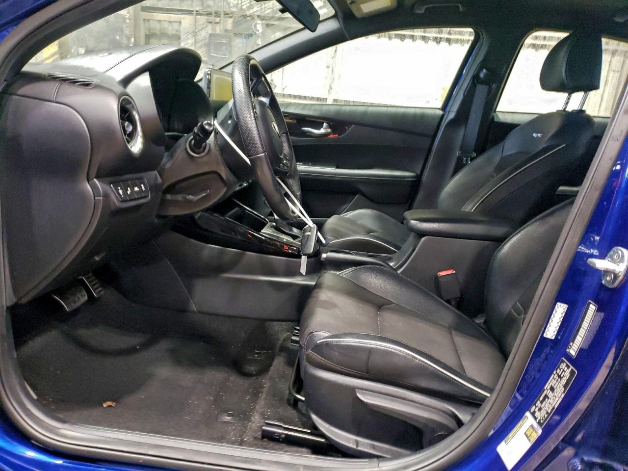 2021 KIA FORTE GT LINE photo 7