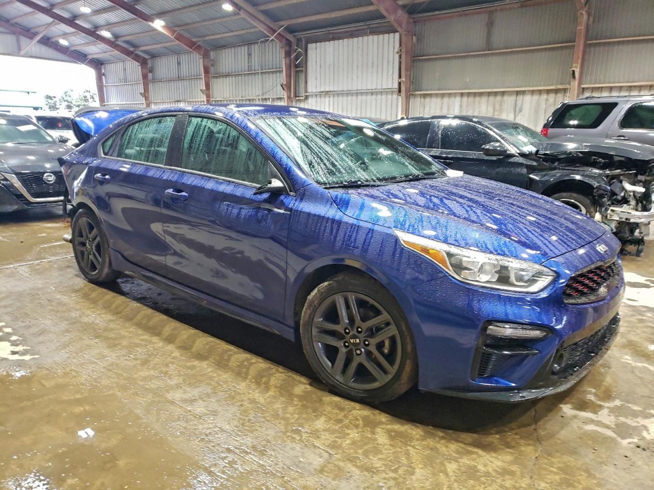 2021 KIA FORTE GT LINE photo 4