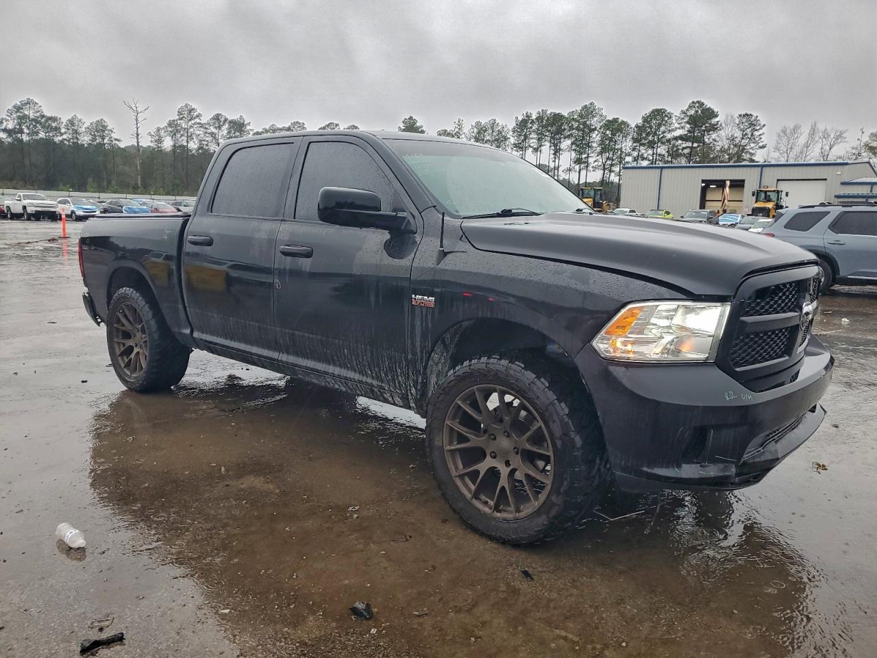 2018 RAM 1500 ST photo 4