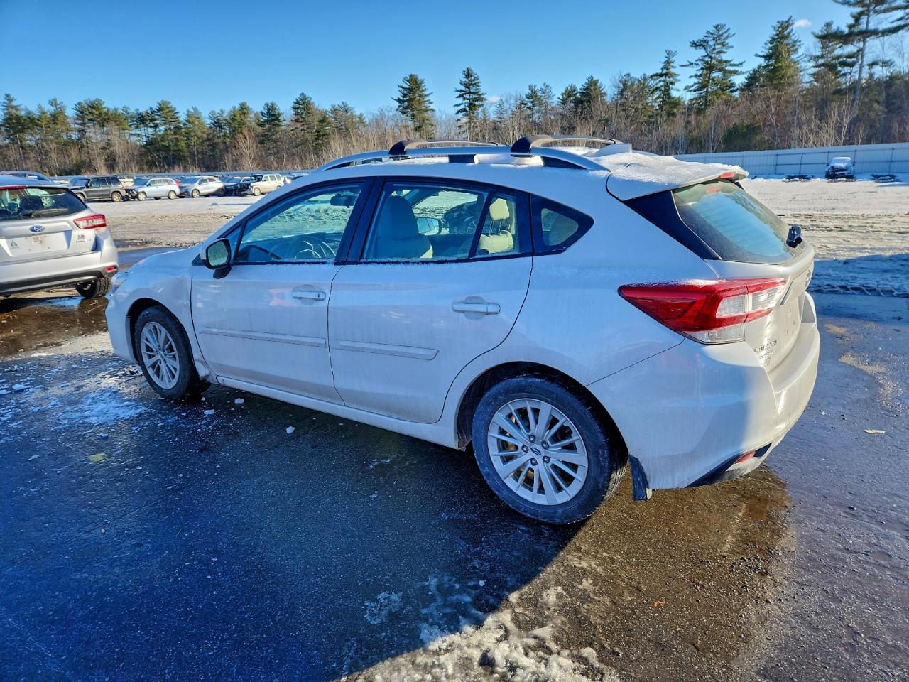 2017 SUBARU IMPREZA PREMIUM photo 2