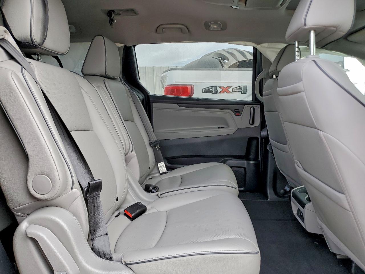 2023 HONDA ODYSSEY ELITE photo 11