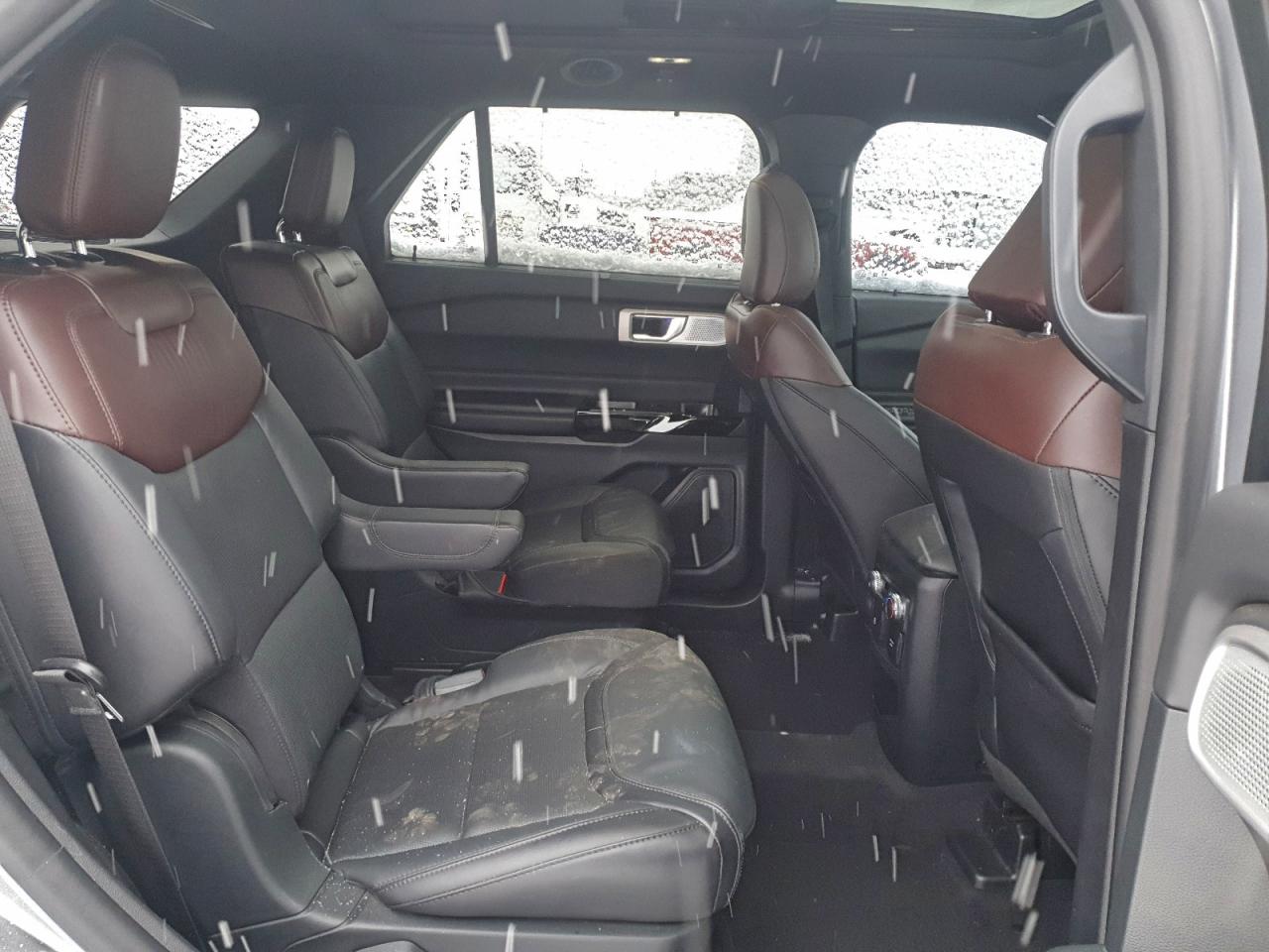 2021 FORD EXPLORER PLATINUM photo 11
