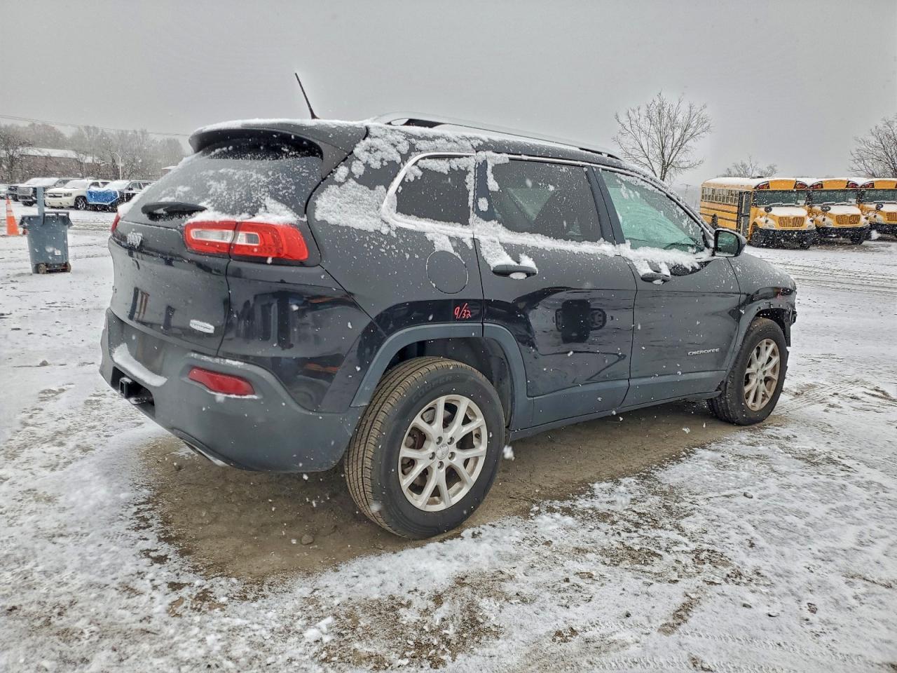 2015 JEEP CHEROKEE LATITUDE photo 5