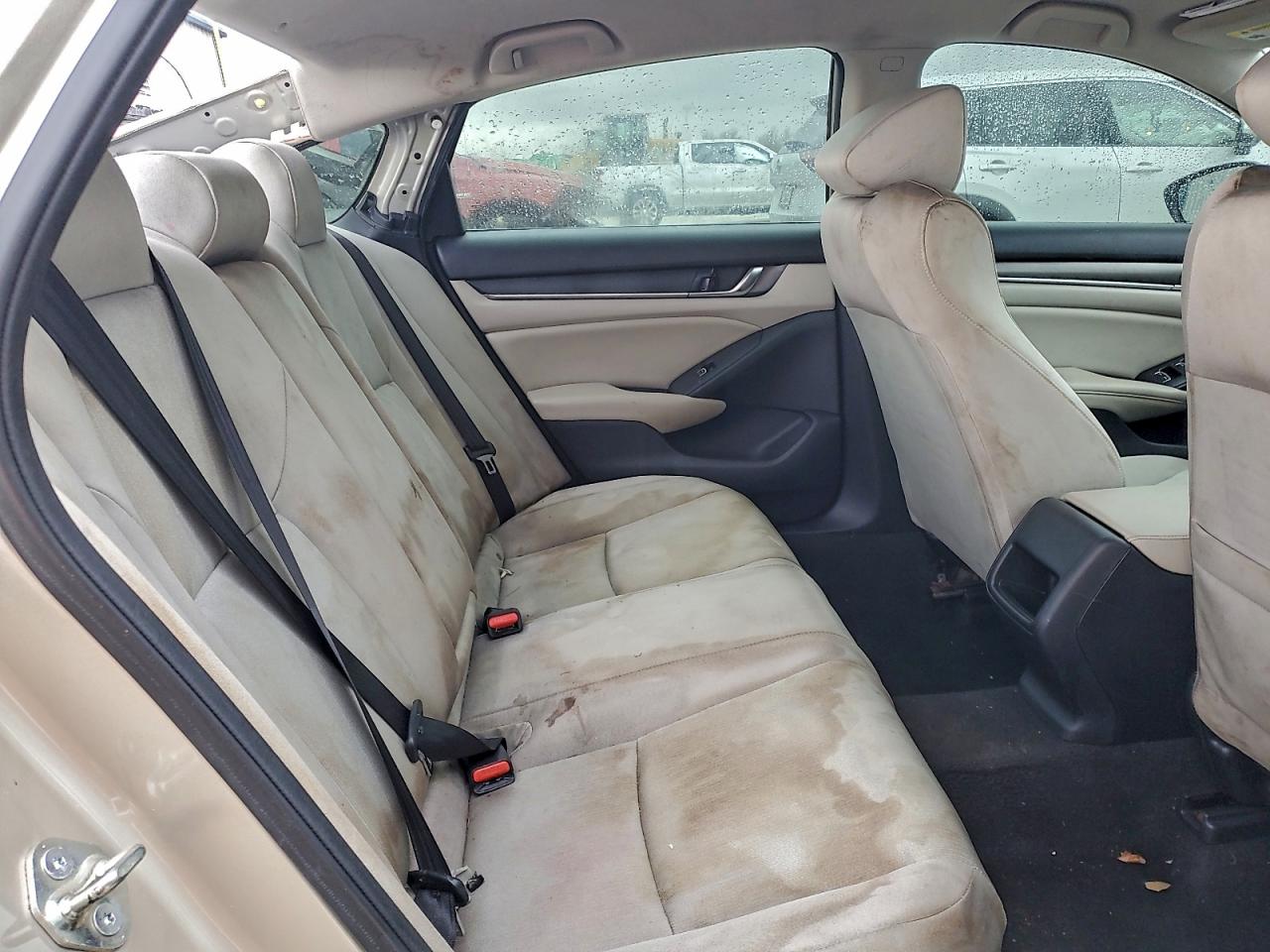 2020 HONDA ACCORD LX photo 10
