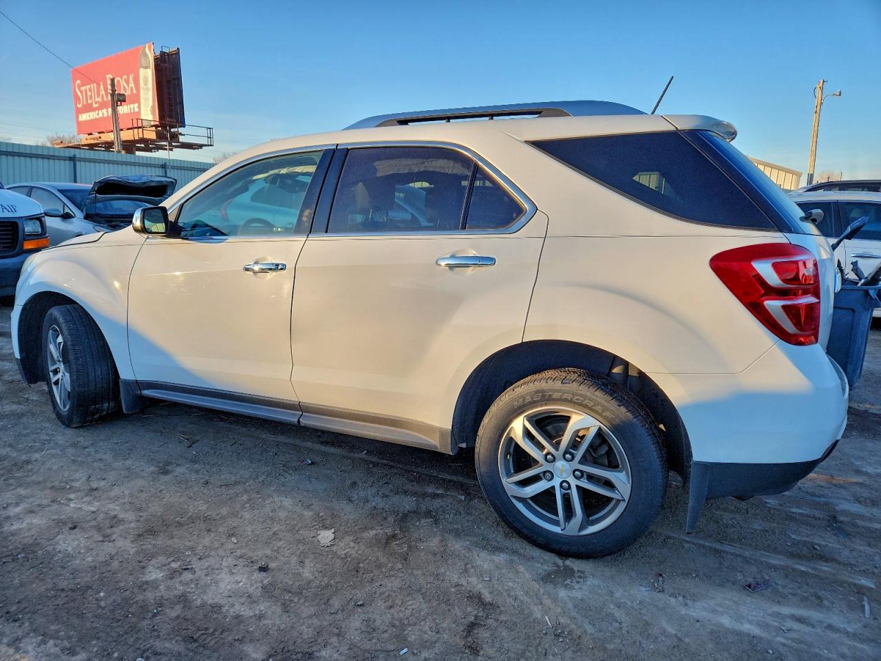 2017 CHEVROLET EQUINOX PREMIER photo 2