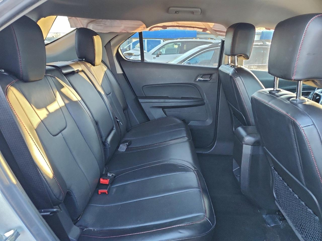 2017 CHEVROLET EQUINOX PREMIER photo 10