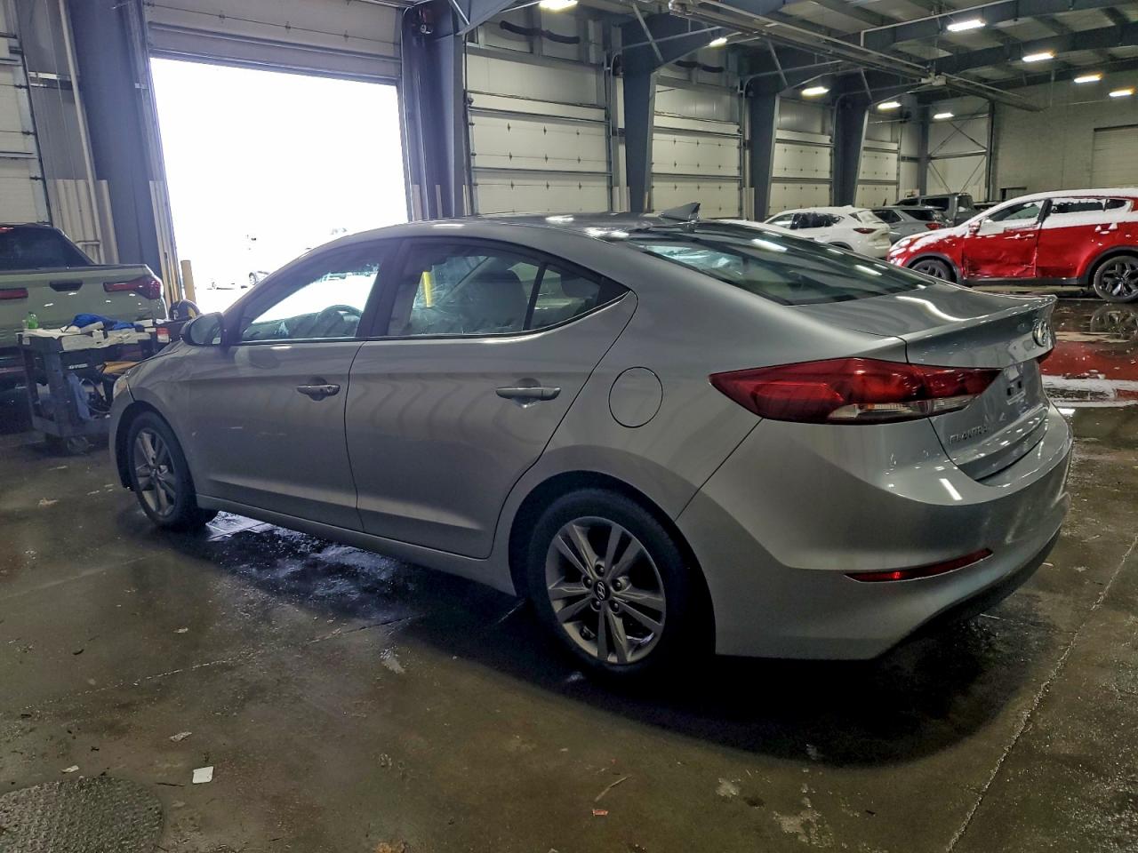 2017 HYUNDAI ELANTRA SE photo 4