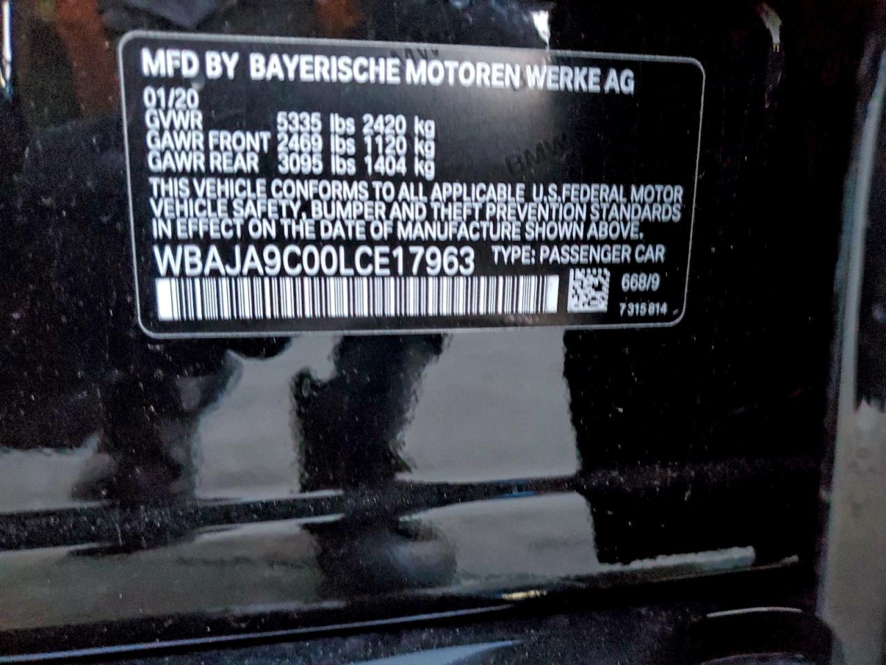 2020 BMW 530E photo 12