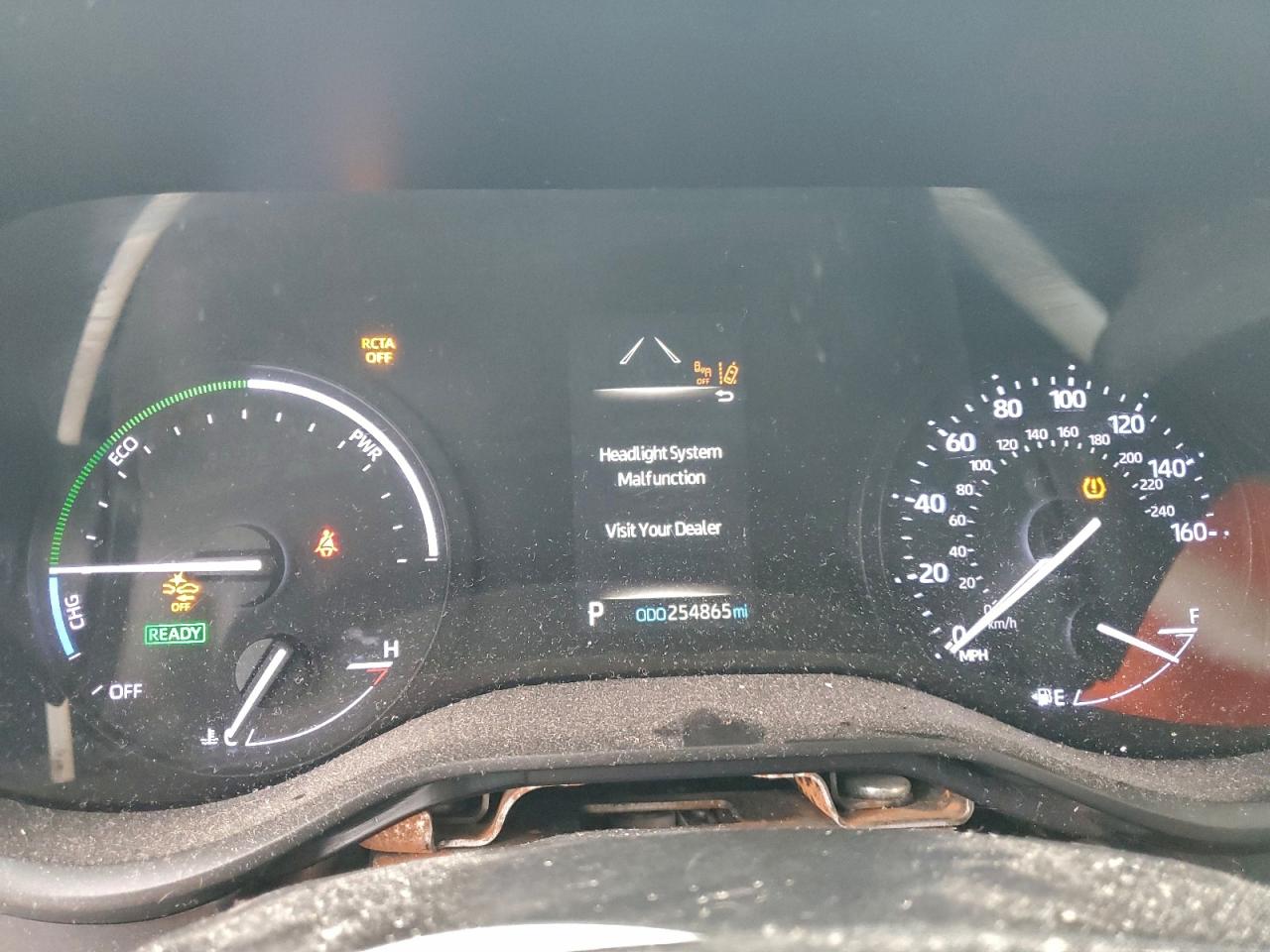 2021 TOYOTA SIENNA LE photo 9