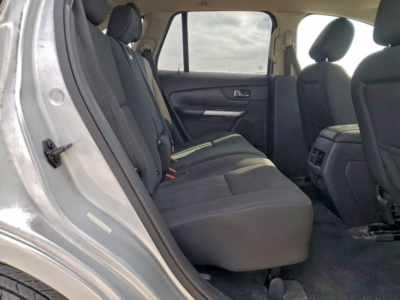 2012 FORD EDGE SE photo 11