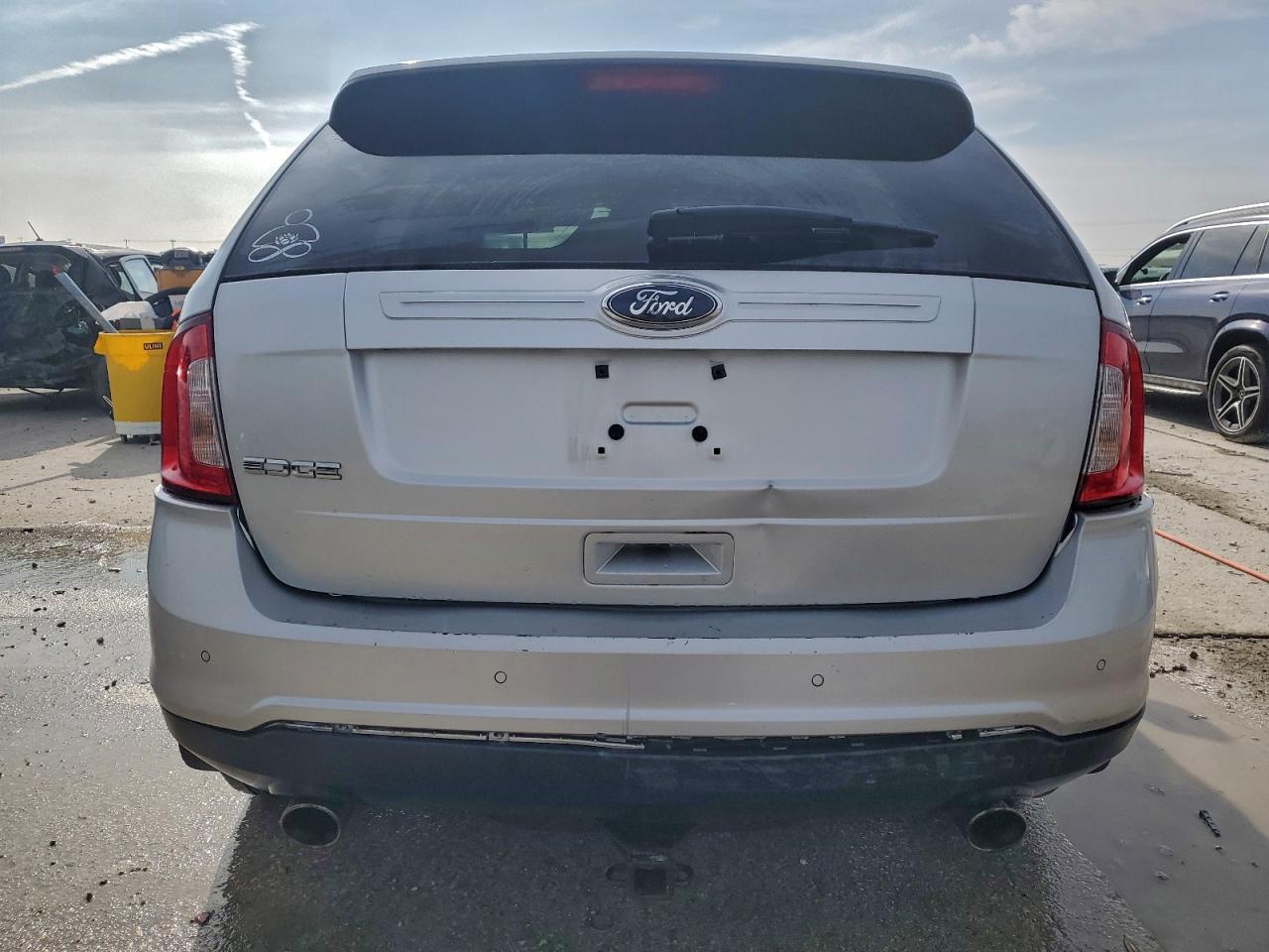 2012 FORD EDGE SE photo 6