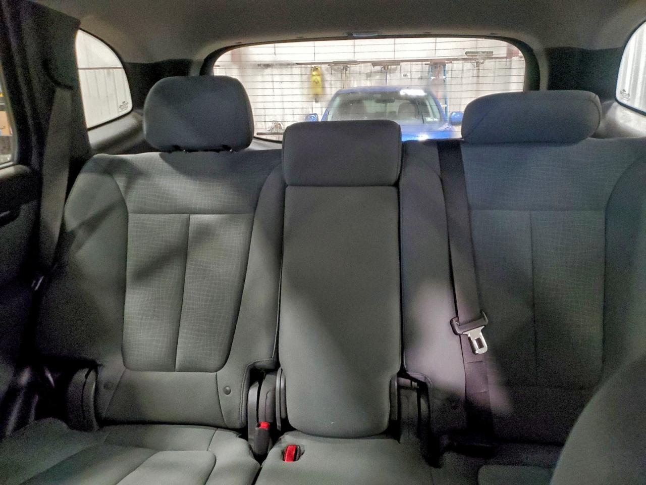 2012 HYUNDAI SANTA FE GLS photo 19