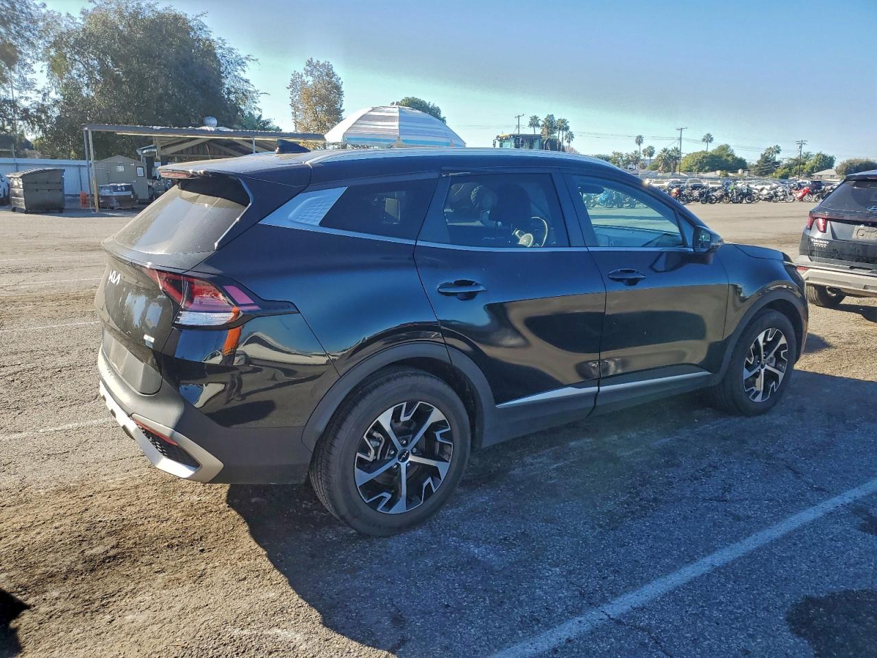 2023 KIA SPORTAGE EX photo 3