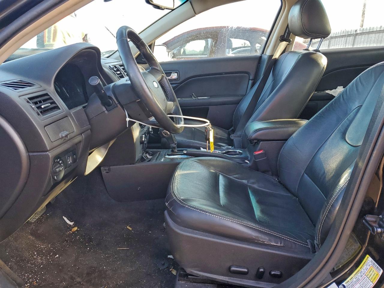 2011 FORD FUSION SEL photo 19