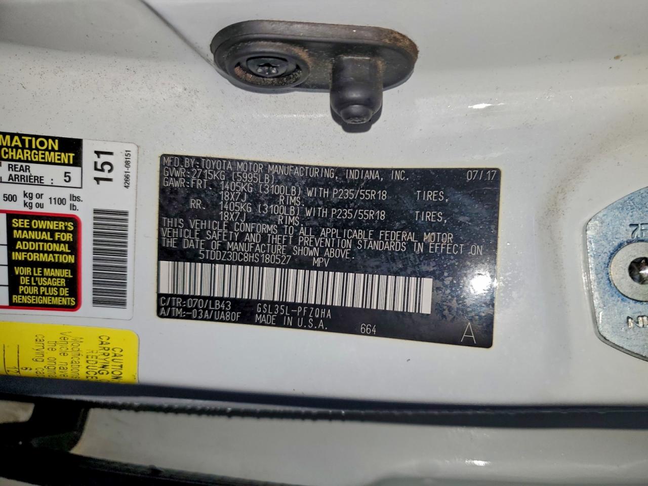 2017 TOYOTA SIENNA XLE photo 13