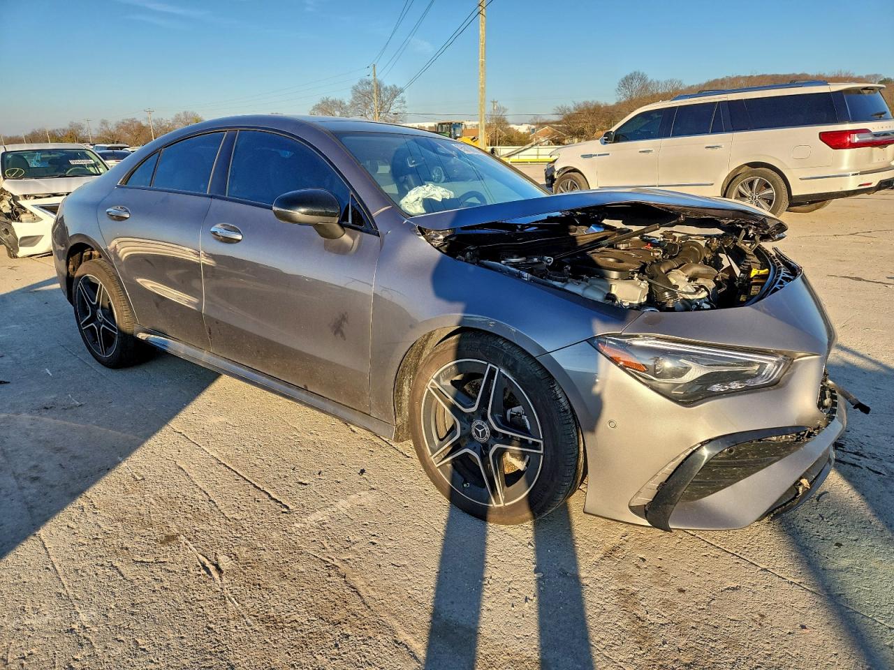 2025 MERCEDES-BENZ CLA 250 photo 4
