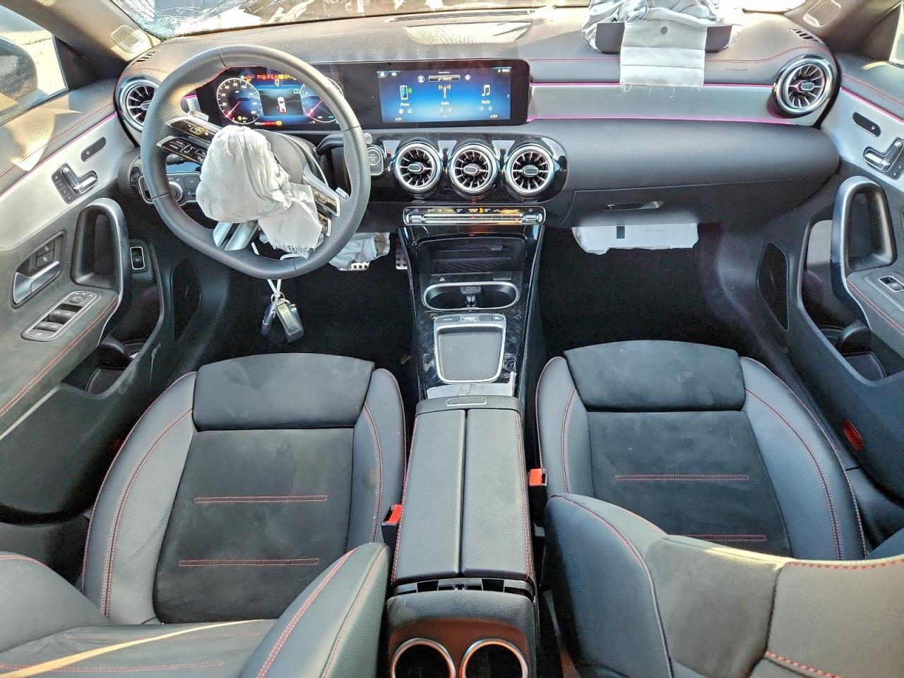 2025 MERCEDES-BENZ CLA 250 photo 8