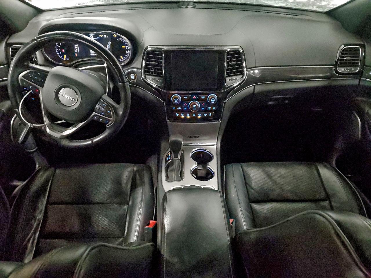 2019 JEEP GRAND CHEROKEE OVERLAND photo 8
