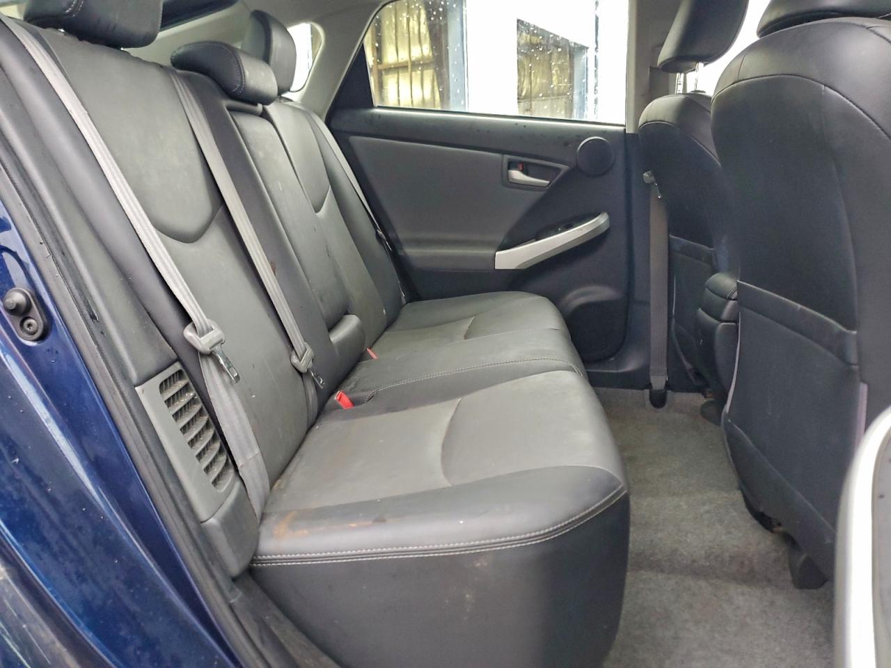 2012 TOYOTA PRIUS photo 10