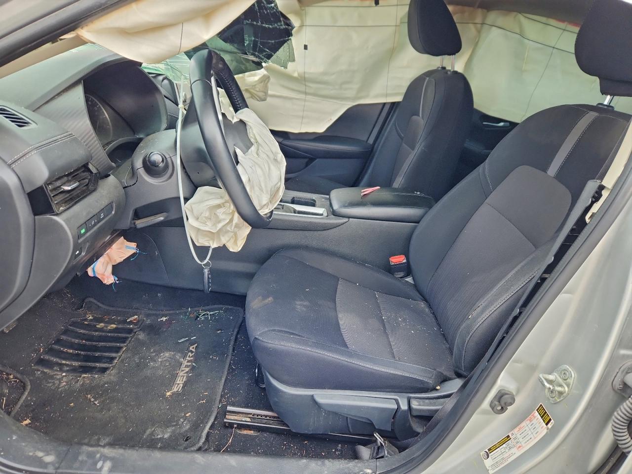 2022 NISSAN SENTRA SV photo 13