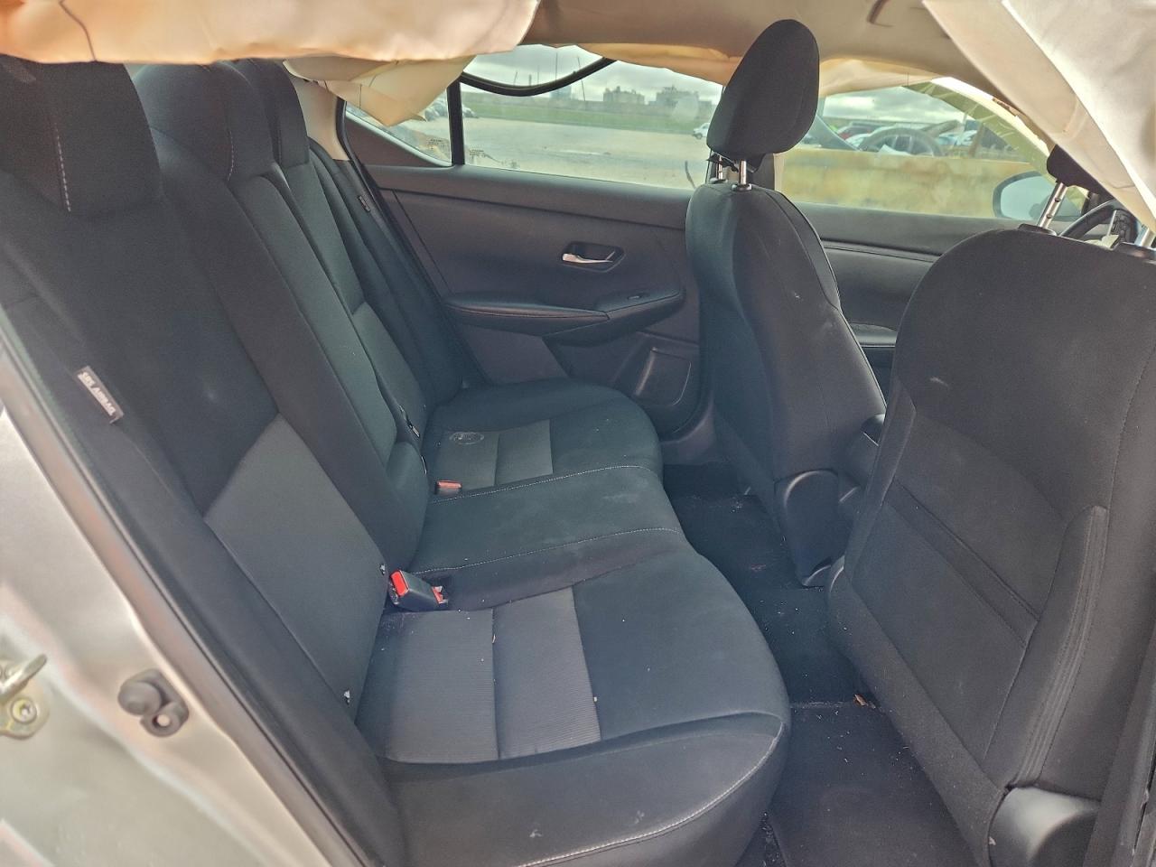 2022 NISSAN SENTRA SV photo 19
