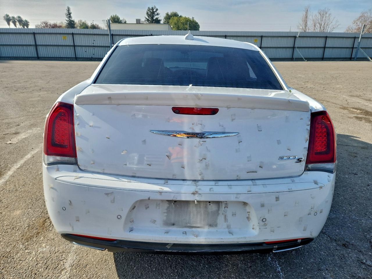 2016 CHRYSLER 300 S photo 6