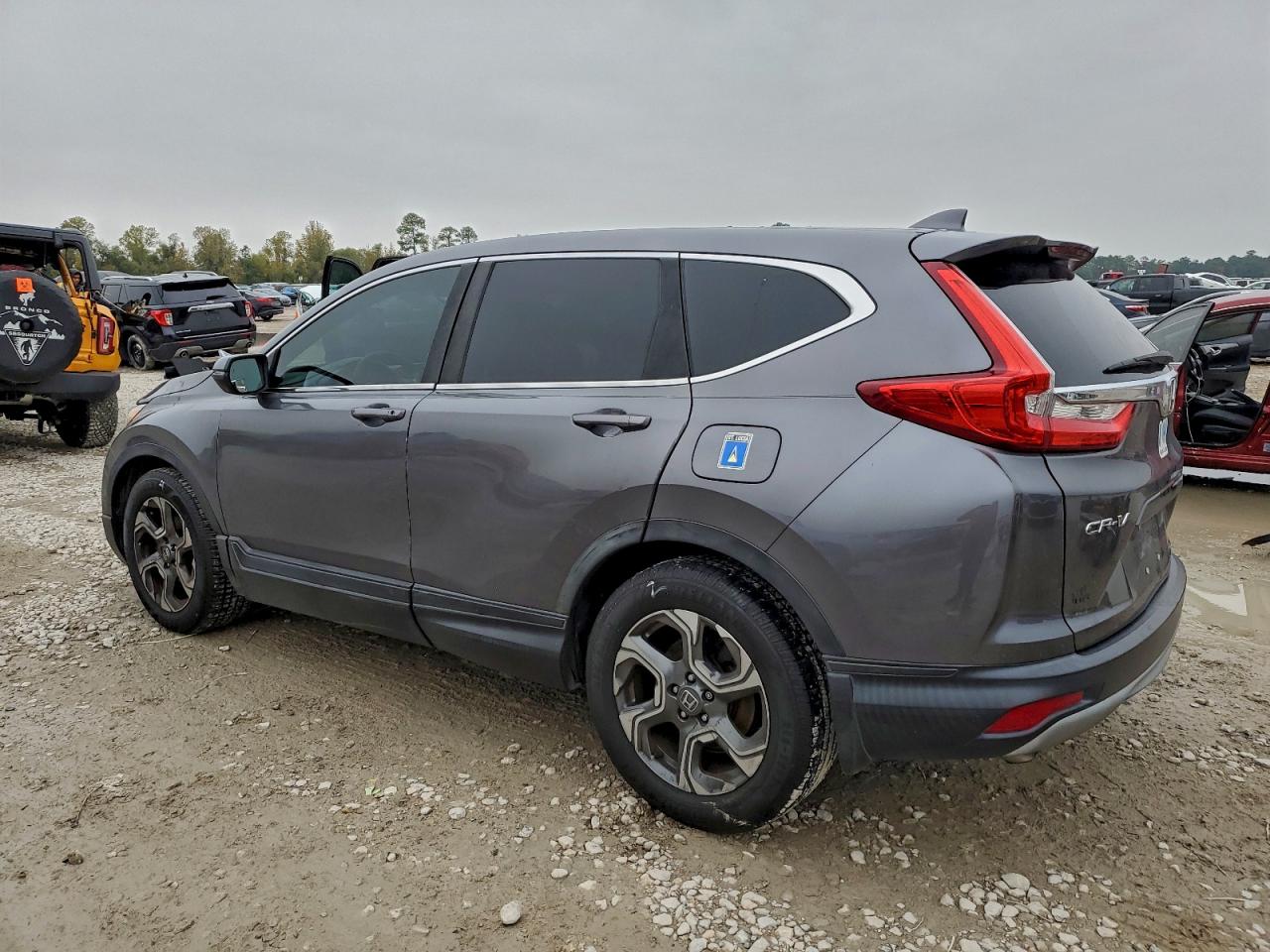 2018 HONDA CR-V EX photo 2
