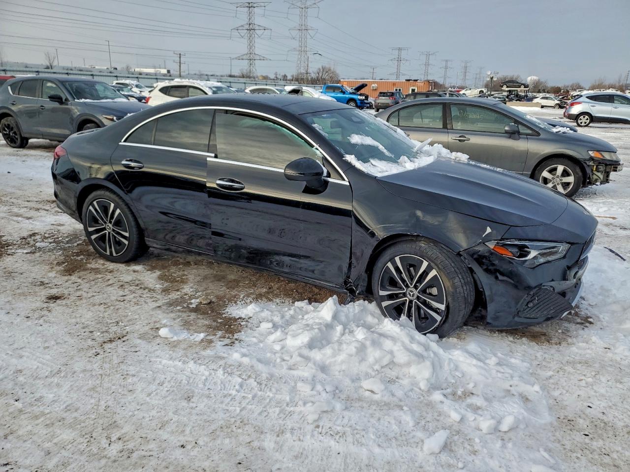 2025 MERCEDES-BENZ CLA 250 4MATIC photo 4