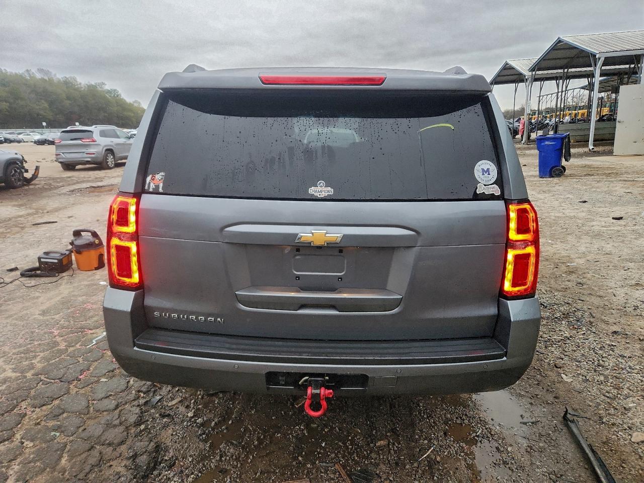 2018 CHEVROLET SUBURBAN K1500 LT photo 6