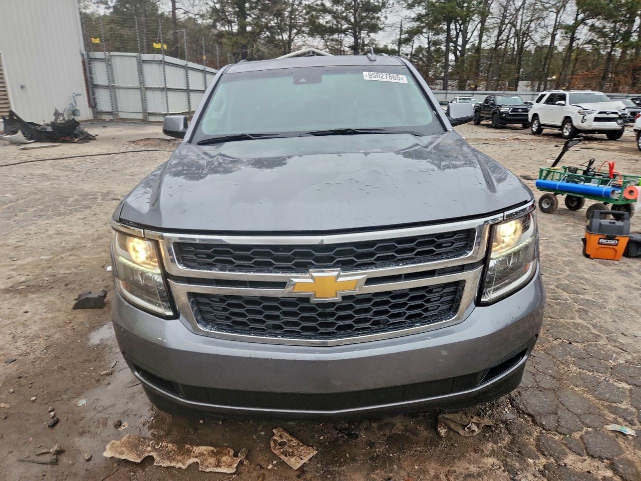 2018 CHEVROLET SUBURBAN K1500 LT photo 5