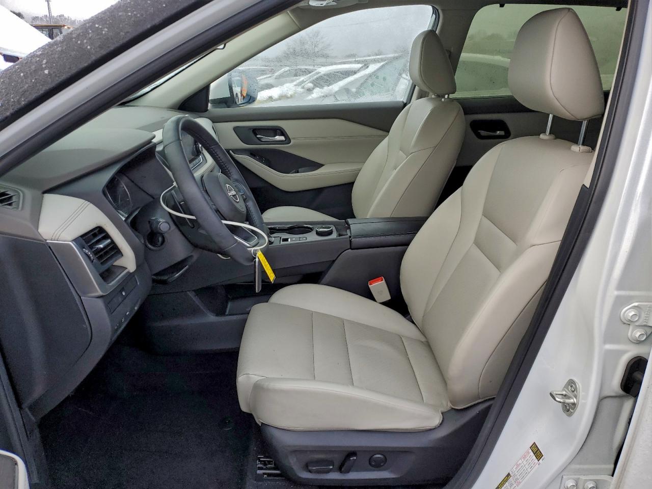 2024 NISSAN ROGUE SV photo 19