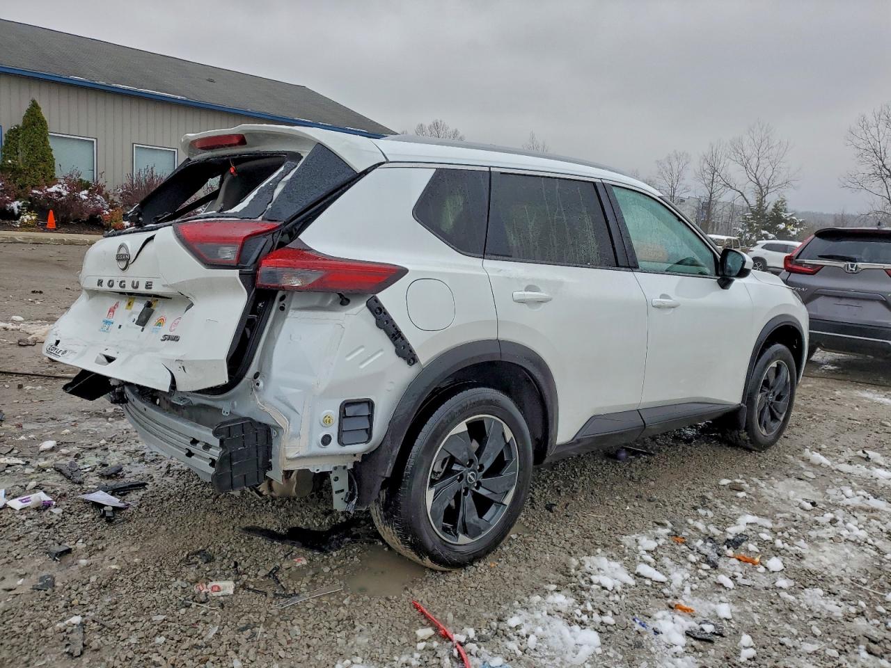 2024 NISSAN ROGUE SV photo 7