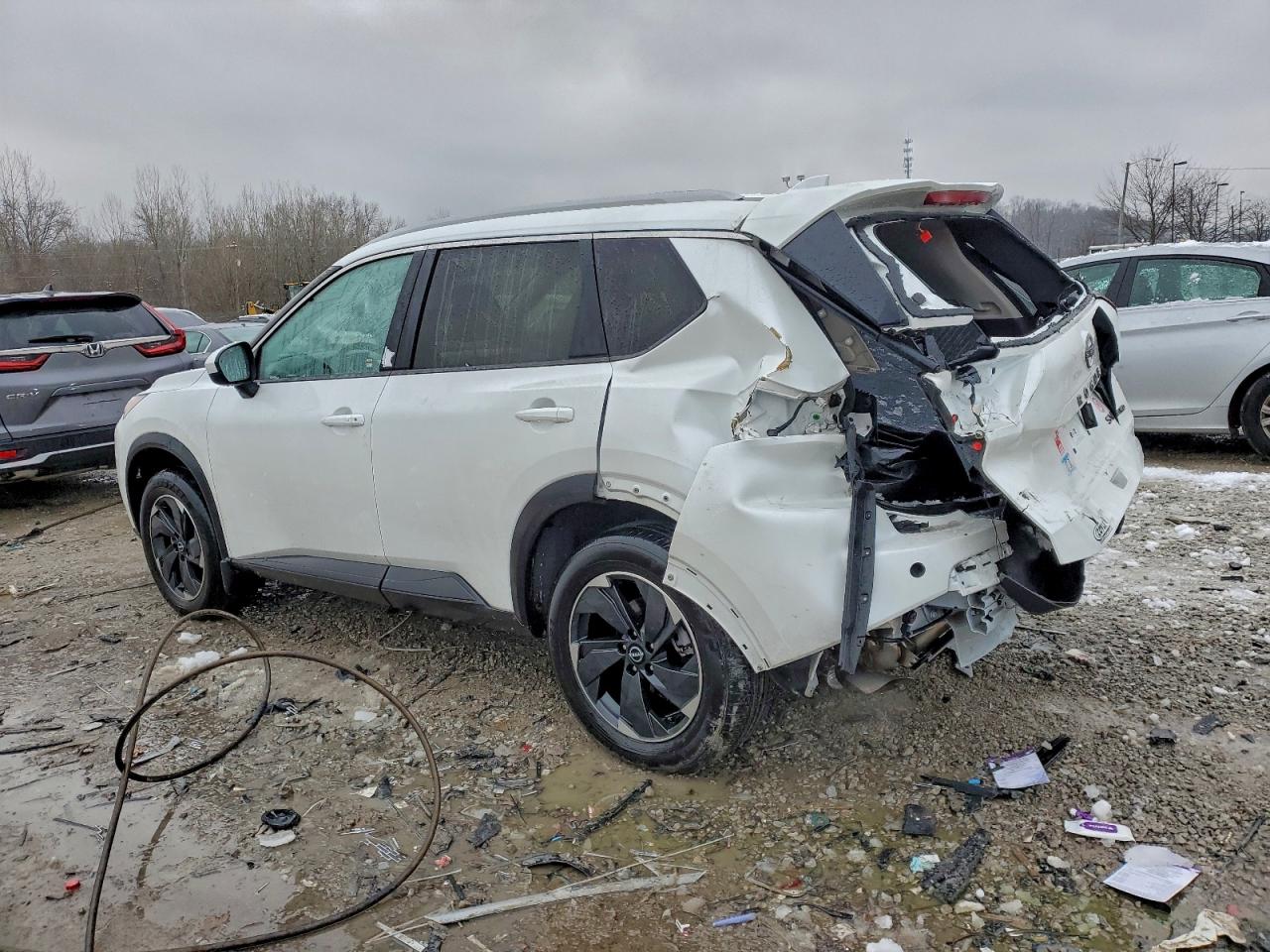 2024 NISSAN ROGUE SV photo 4