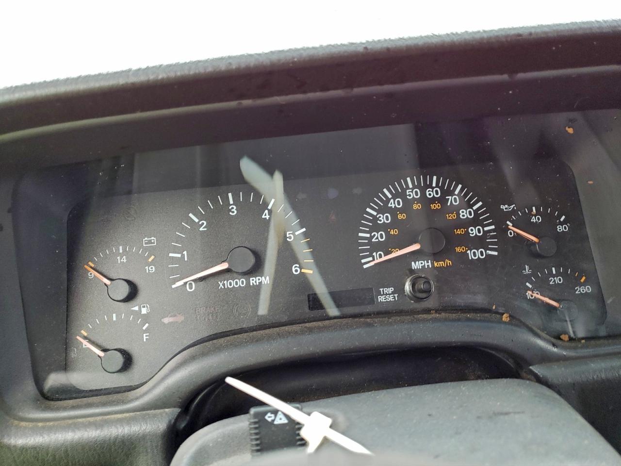 1999 JEEP CHEROKEE SPORT photo 17