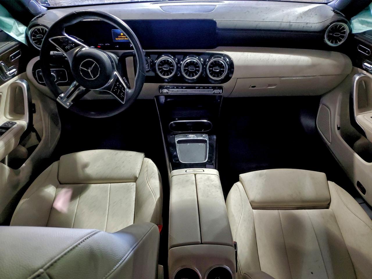 2025 MERCEDES-BENZ CLA 250 4MATIC photo 8