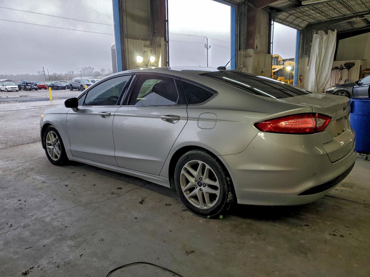 2016 FORD FUSION SE photo 3