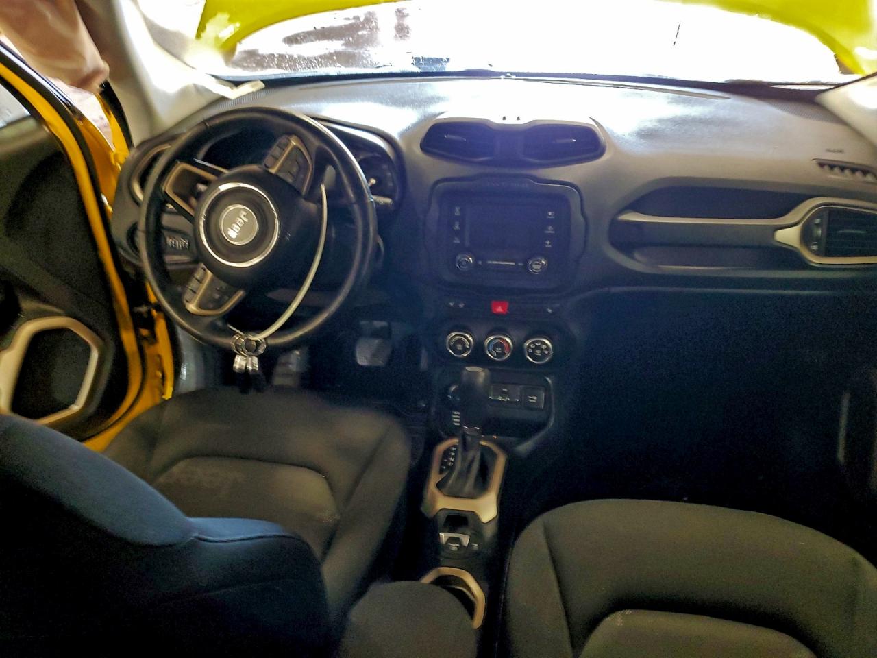 2017 JEEP RENEGADE LATITUDE photo 15